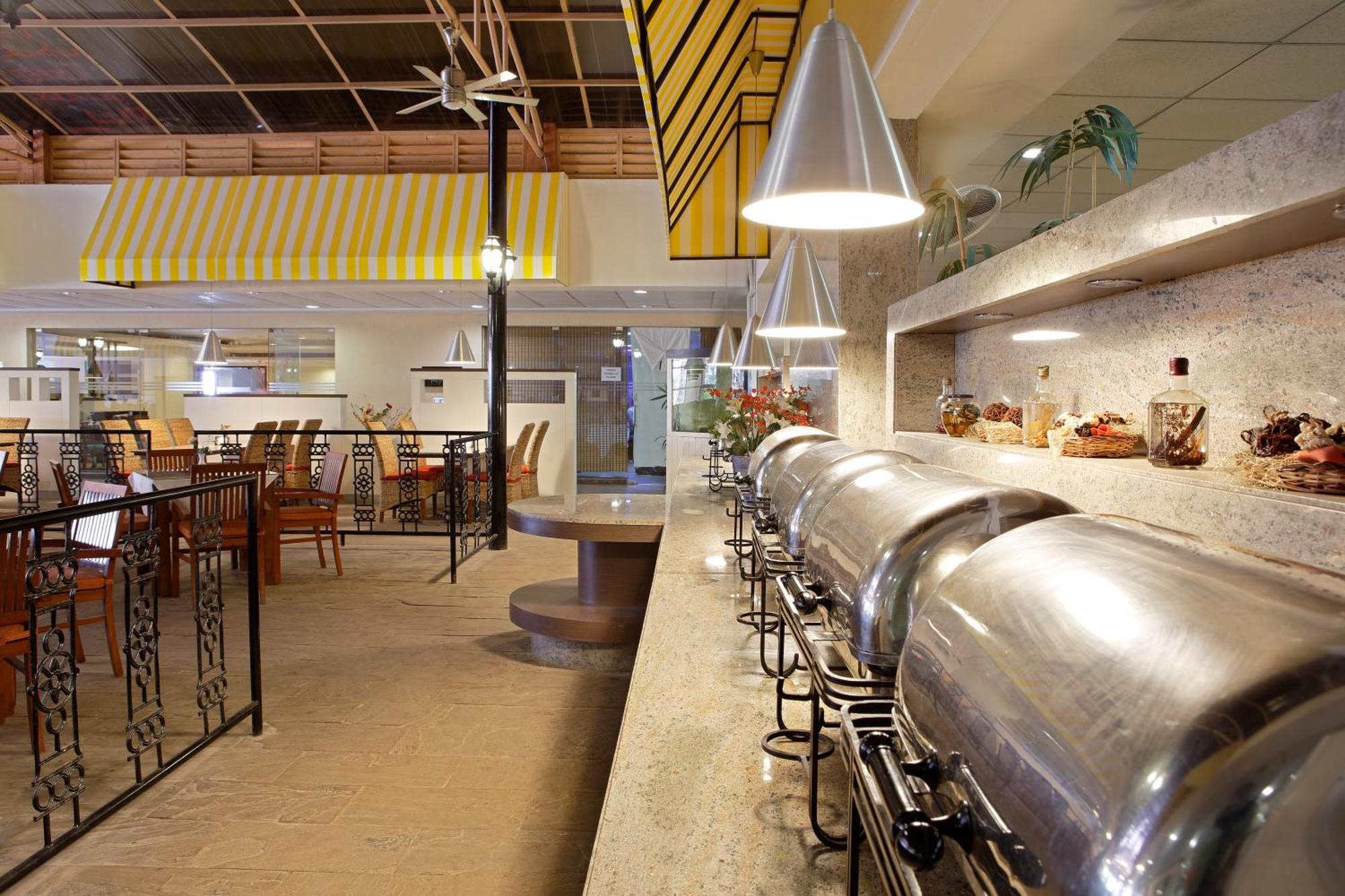 Evoma Hotell Bangalore Exteriör bild