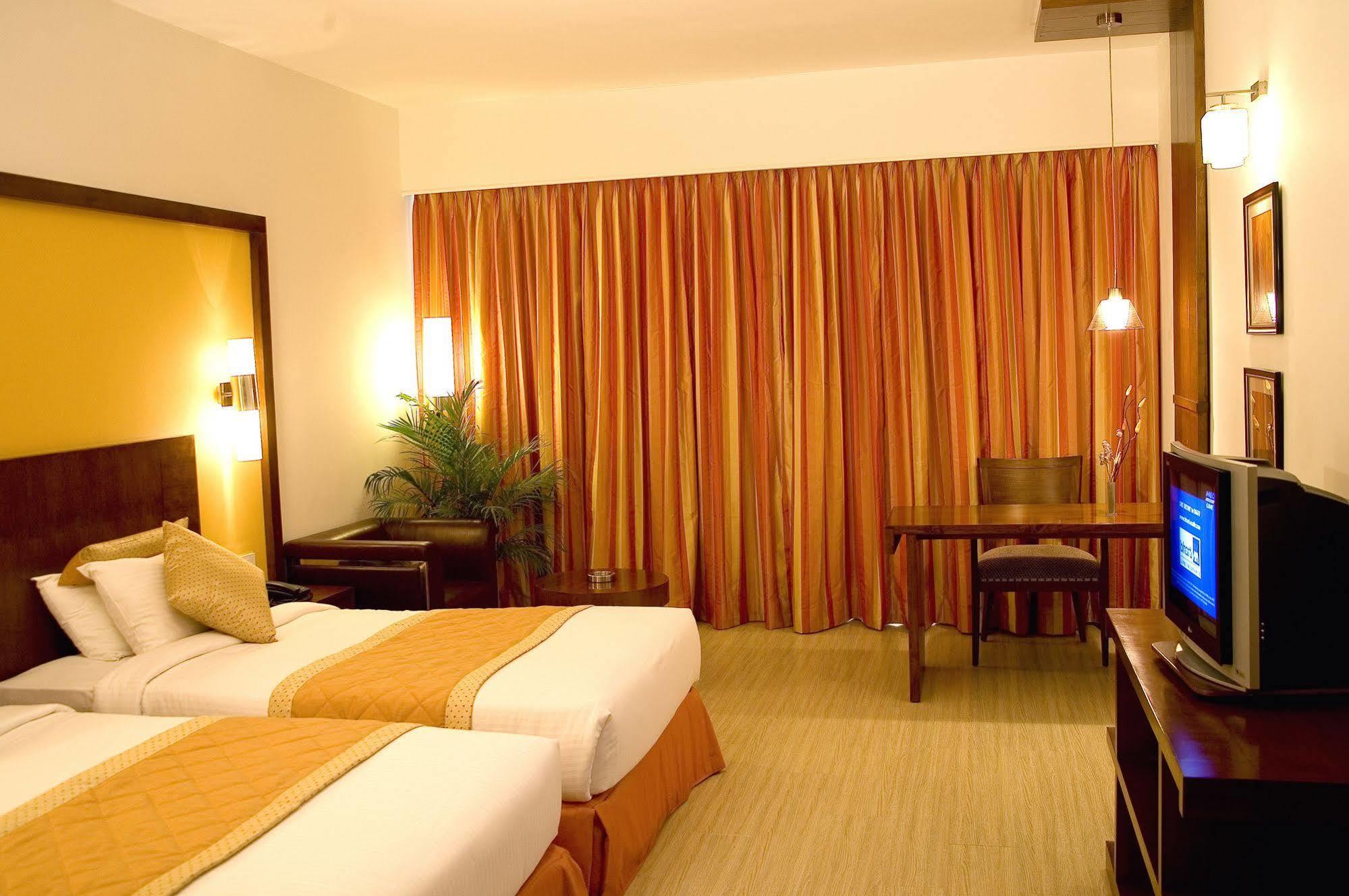 Evoma Hotell Bangalore Exteriör bild